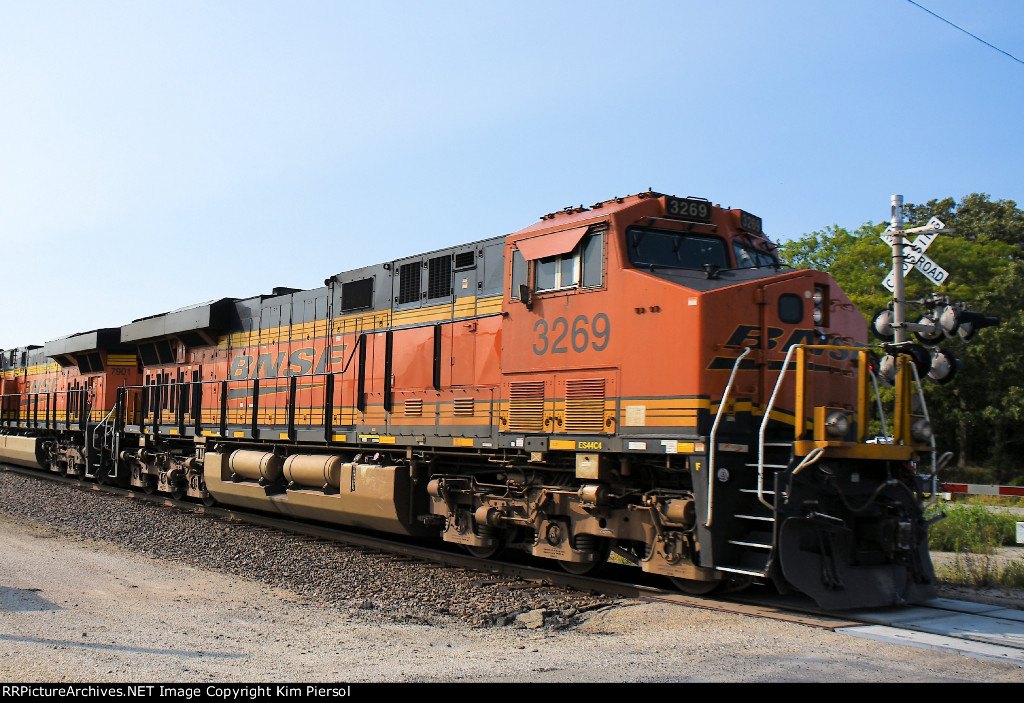 BNSF 3269